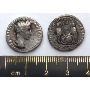 No 363 Roman Denarius of Augustus Image