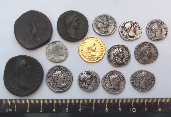 Museum Reproductions Web Shop - Set Number 2 - Roman Coin Set