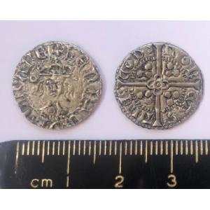 No 751 - Silver Penny of Harthacnut 1040-42 AD Image