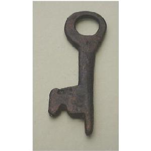 No 40 14th Century Key Image
