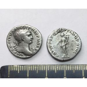 No 654 Roman Denarius of Trajan Image
