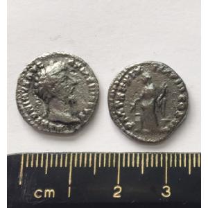 No 79 Roman Denarius of Marcus Aurelius Image