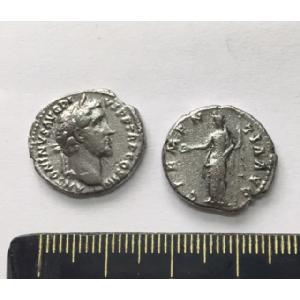 No 92 Roman Denarius of Antoninus Pius Image