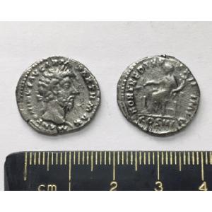 No 283 Roman Denarius of Marcus Aurelius Image