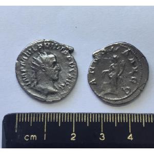 No 15 Roman Antoninianus of Phillip I Image