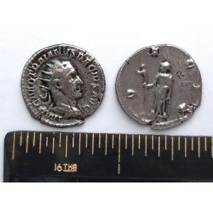 No 372 Roman Antoninianus of Trajan Decus Image