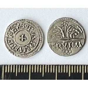 NEW No 824 Eadwig Floral Halfpenny Image