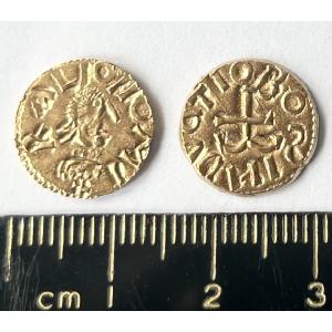 NEW -No 818 Angers Saxon Gold coin from Sutton Hoo Image
